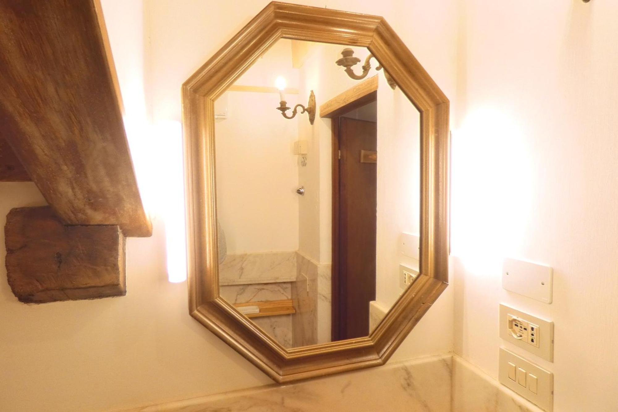 Delicious Apartament Near St. Mark Square Venice Bilik gambar